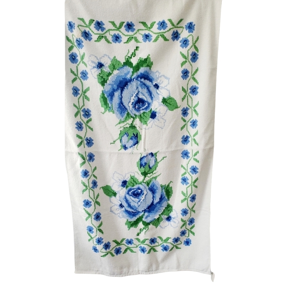 Vintage 1970's Cannon Floral Large Bath Towel New Old Stock Blue and White NWT